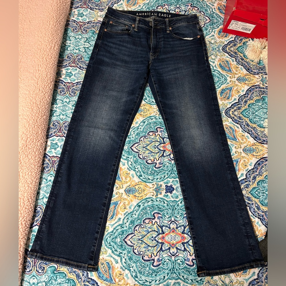 Men’s American Eagle Jeans 
Size: 31x32

Brand new w/out tags